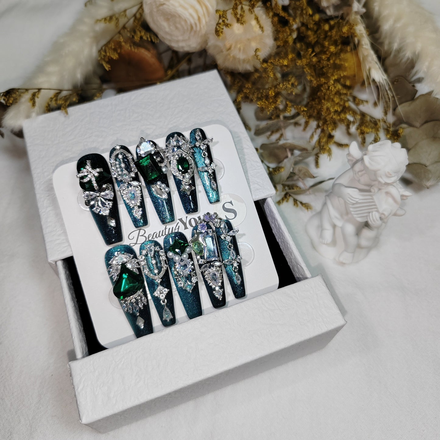 Emerald Dynasty S0024