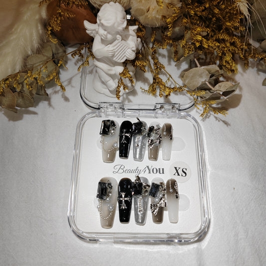 Gothic Gems H0013