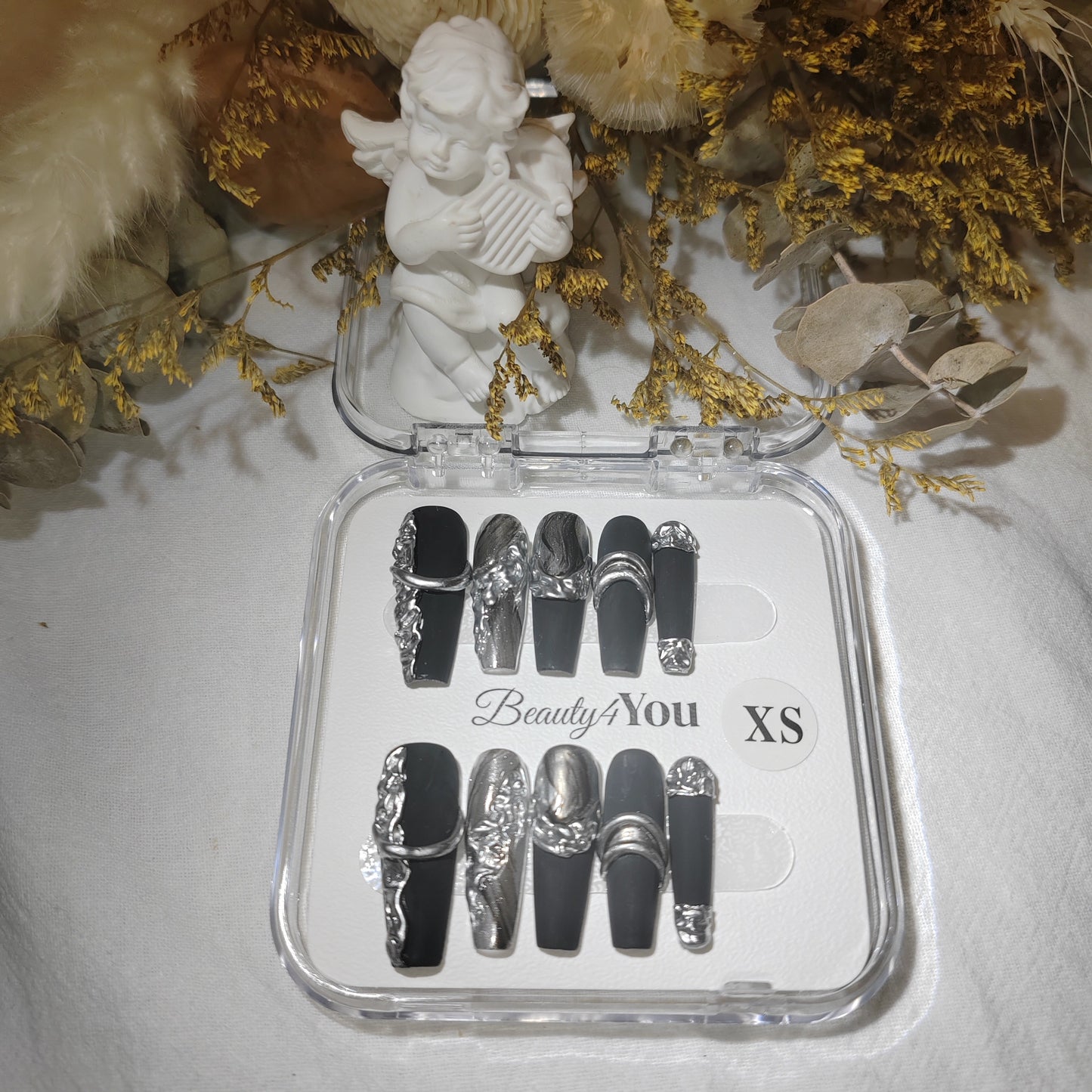Silver Noir H0065