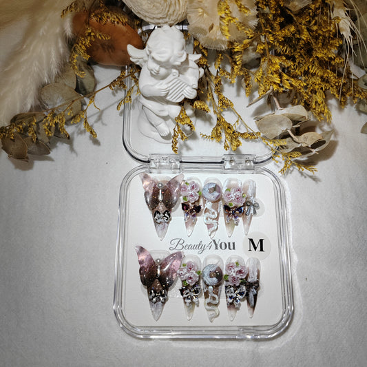 Floral Fantasy H0052