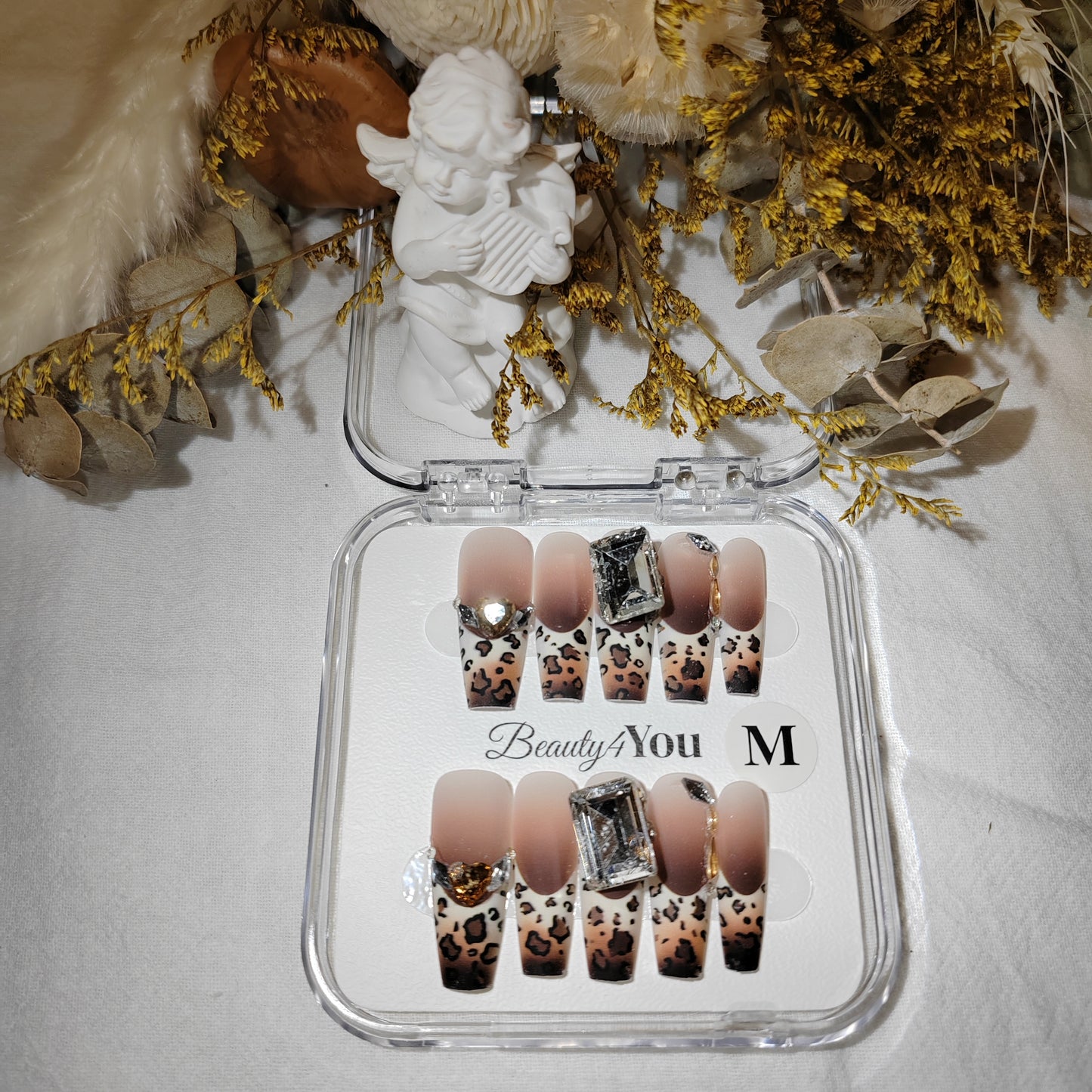 Wild Leopard H0022