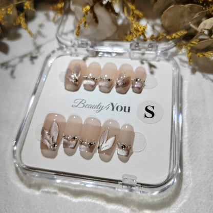 Golden Petal Elegance A0002