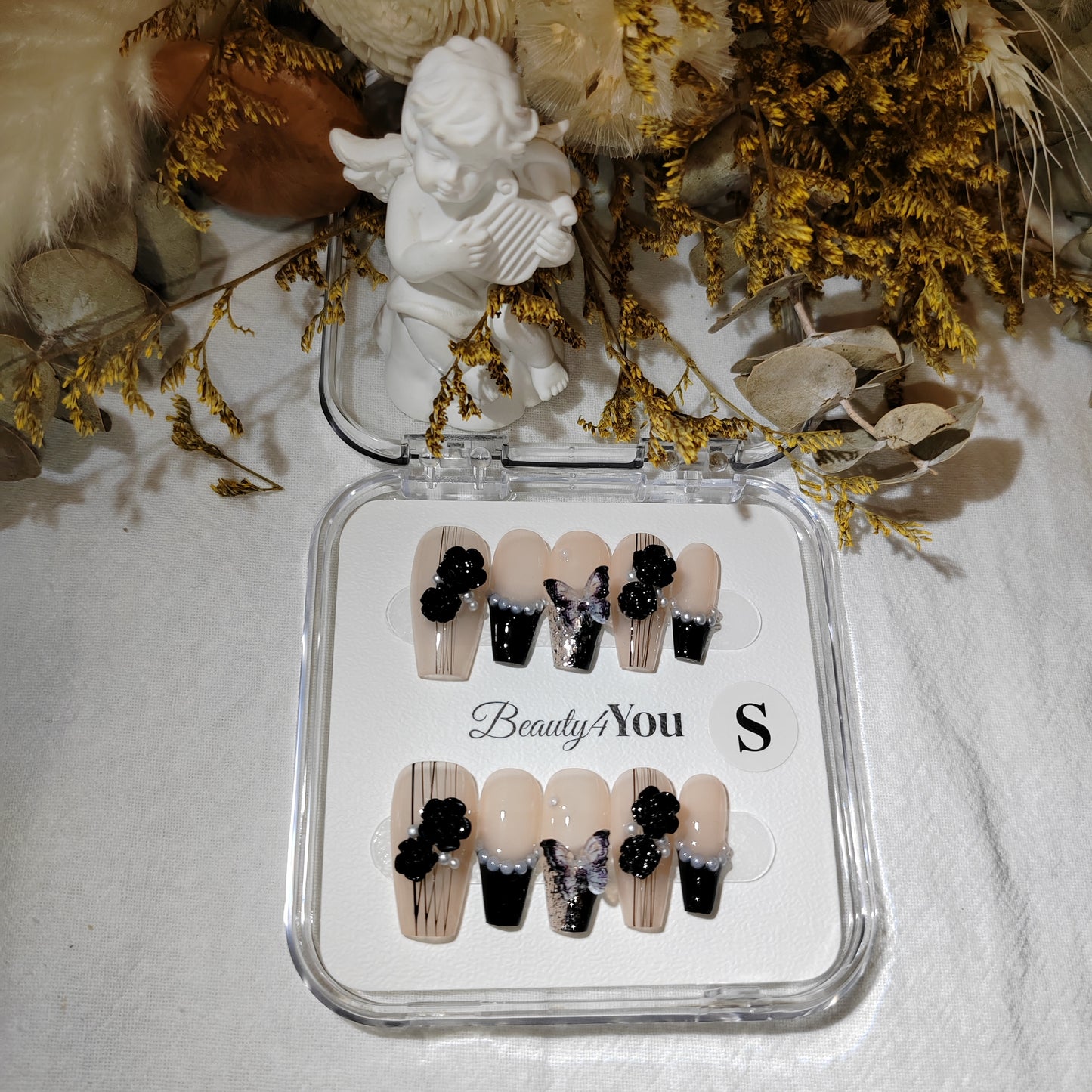 Velvet Noir A0015