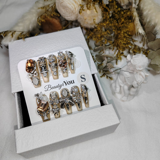 Golden Majesty S0022