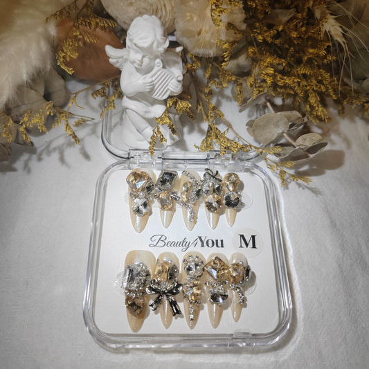 Golden Gem Elegance H0073