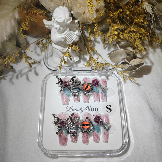 Gothic Enchantress H0096
